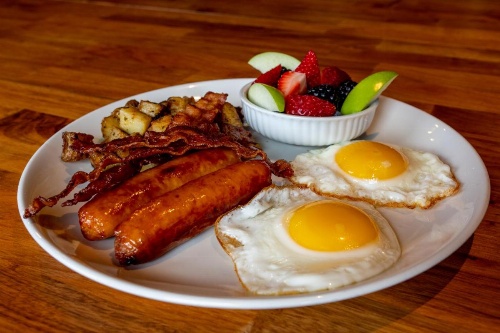 Holiday Inn Laval Montreal image 1